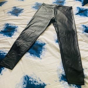 Women’s Faux Leather leggings